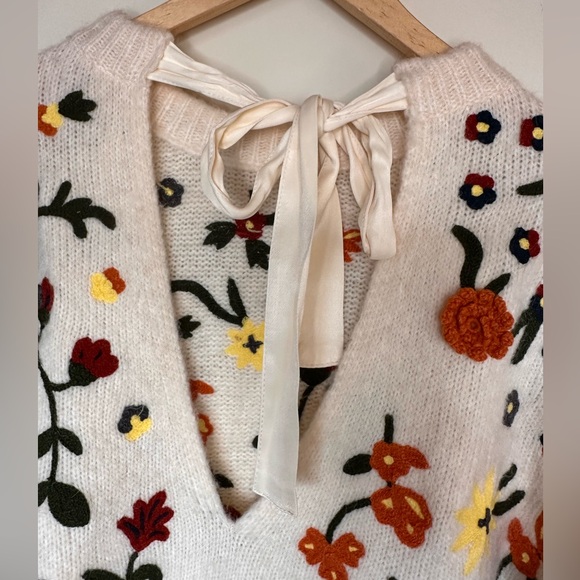 NWT Anthropologie Floral Appliqué Embroidered Cream Sweater Tunic Mini Dress - Picture 8 of 12